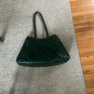 Dragon Diffusion Large Santa Croce Bag in forest green. Excellent condition.